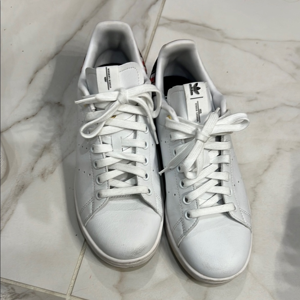 Adidas White Classic Stan Smith Sneakers limited edition detail
